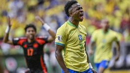 巴萨逆转取胜却迎来重磅伤情 全场最佳奥尔莫肩膀脱臼恐赛季报销